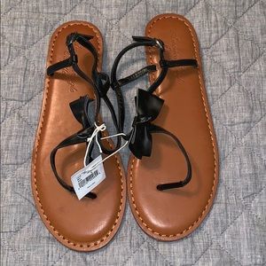 NWT American Eagle Sandals